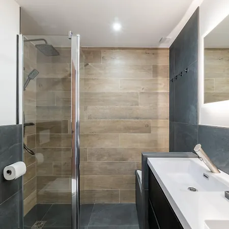 Equinoxe Apartment